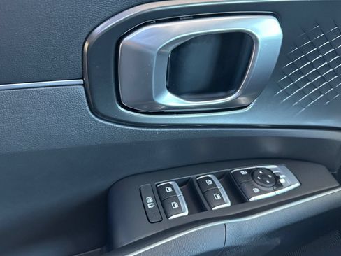 Certified 2023 Kia Sorento EX AWD/4WD image 14