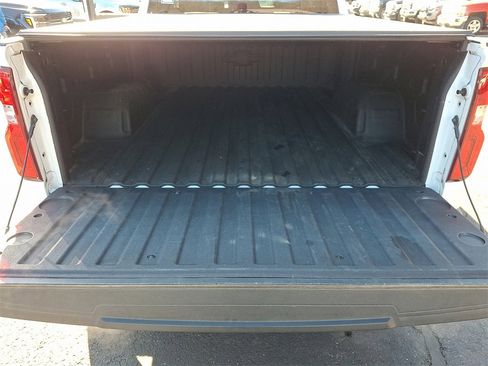 Used 2019 Chevrolet Silverado 1500 RST image 29