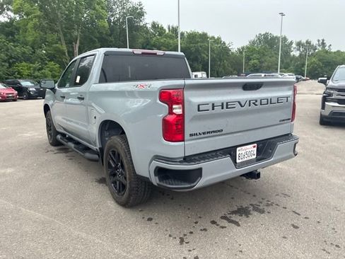 Used 2025 Chevrolet Silverado 1500 Custom w/ Turbomax Blackout Package AWD/4WD image 11
