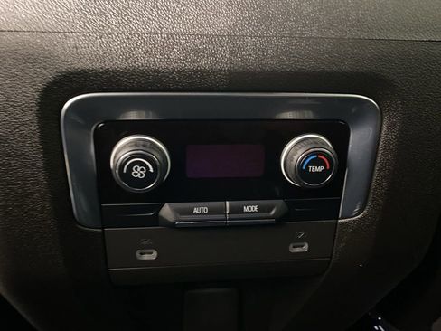 Used 2022 Chevrolet Tahoe LT image 18