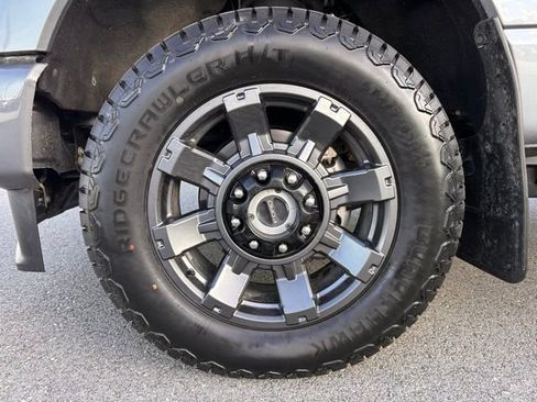 Used 2024 Ford F350 Lariat w/ Lariat Ultimate Package image 14