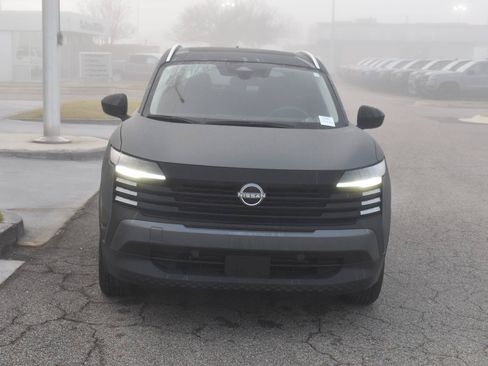 Used 2026 Nissan Kicks SV w/ SV Premium Package FWD image 11