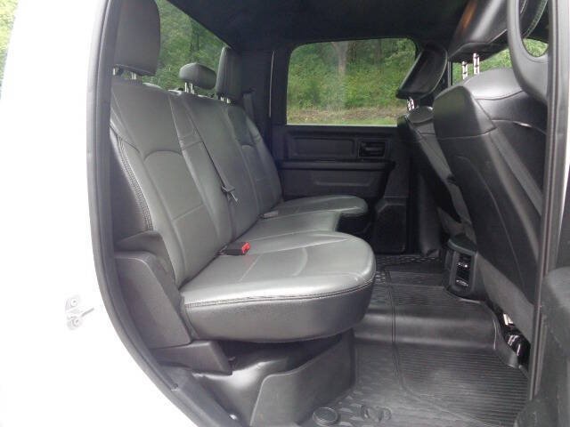 Used 2022 RAM 2500 Tradesman AWD/4WD image 30