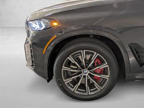New 2026 BMW X5 xDrive40i w/ M Sport Package image 10