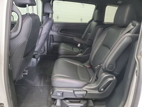 Certified 2023 Honda Odyssey Sport image 28