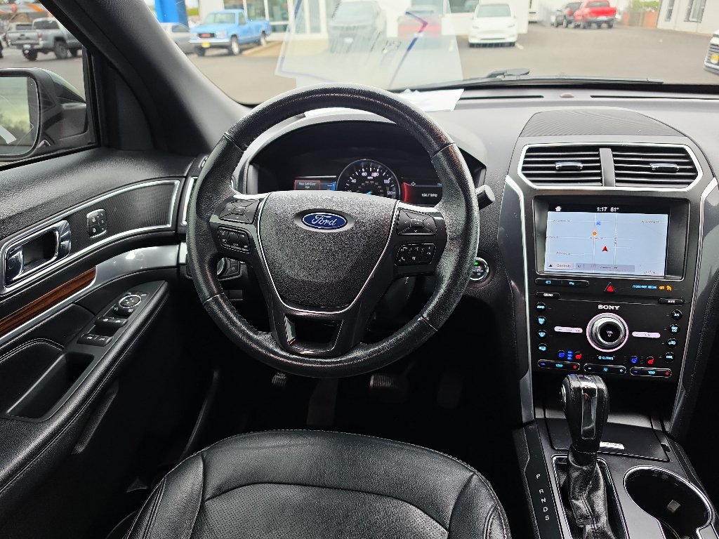 Used 2019 Ford Explorer Limited w/ Class III Trailer Tow Package AWD/4WD image 24