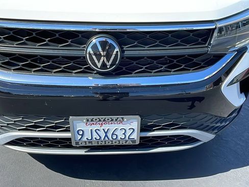 Used 2023 Volkswagen Taos S FWD image 9