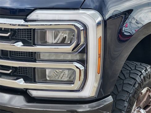 Used 2024 Ford F250 King Ranch image 9
