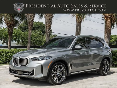 Used 2025 BMW X5 xDrive50e w/ Executive Package AWD/4WD image 1