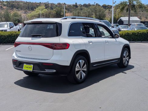 Used 2024 Mercedes-Benz EQB 250+ image 8