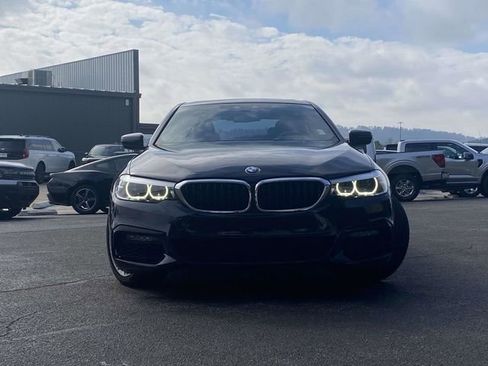 Used 2020 BMW 540i xDrive 540i xDrive w/ M Sport Package image 9