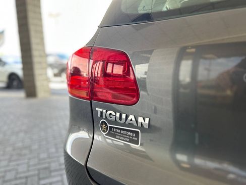 Used 2015 Volkswagen Tiguan SE FWD image 15