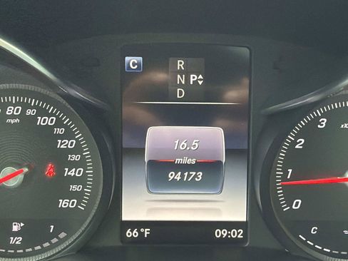 Used 2018 Mercedes-Benz C 300 Sedan image 19