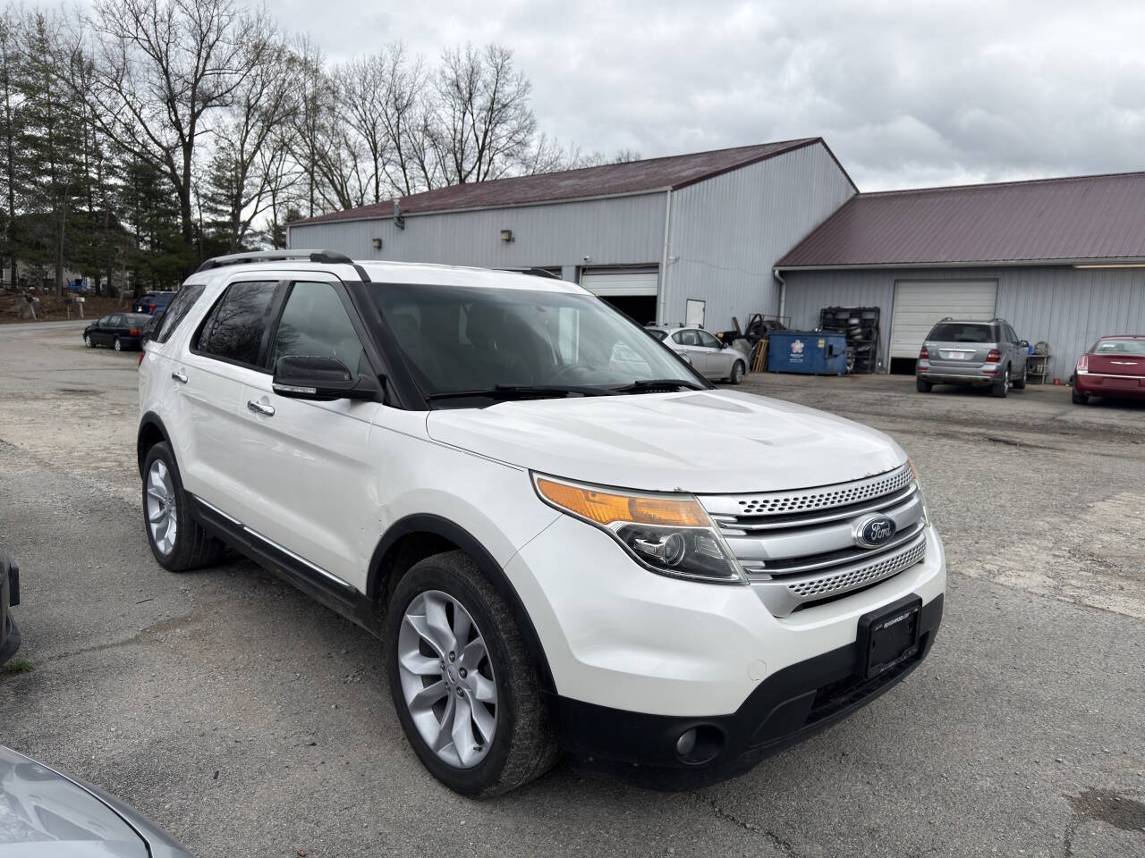 Used 2013 Ford Explorer XLT AWD/4WD image 5