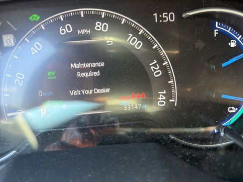 Used 2024 Toyota RAV4 SE w/ Weather & Moonroof Package AWD/4WD image 38