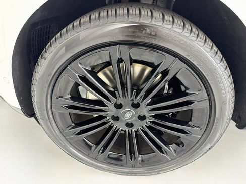 Used 2023 Land Rover Range Rover SE AWD/4WD image 29