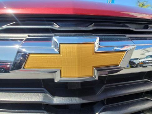 Used 2024 Chevrolet TrailBlazer LT image 28