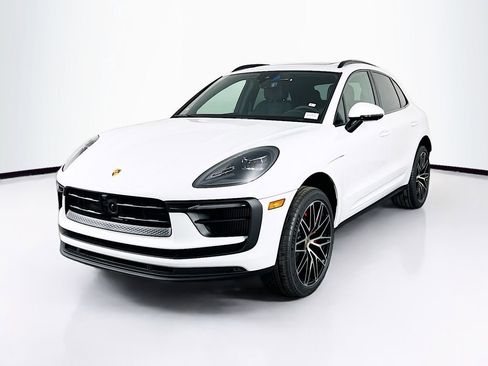 New 2026 Porsche Macan S image 1