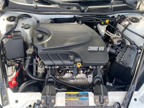 Used 2009 Chevrolet Impala LT image 10