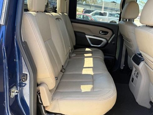 Used 2016 Nissan Titan SL image 13