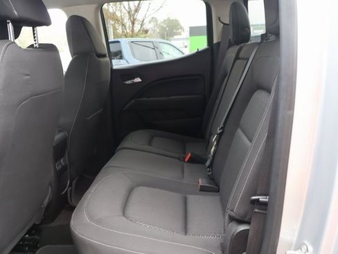 Used 2016 GMC Canyon SLE w/ SLE Convenience Package image 12