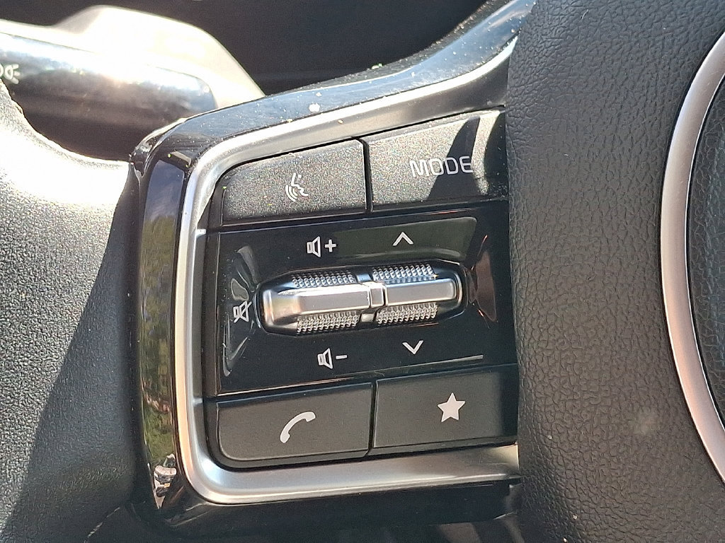 Used 2024 Kia Sorento S FWD image 22