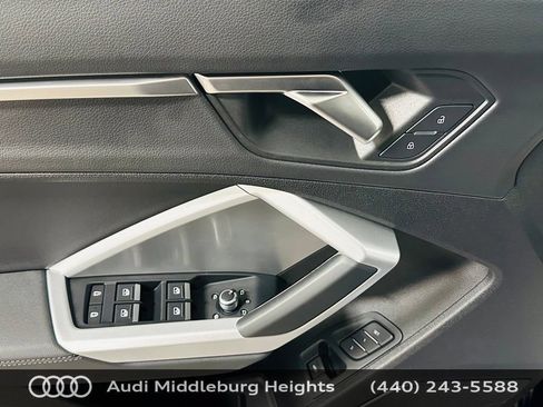 Certified 2025 Audi Q3 2.0T Premium w/ Convenience Plus Package AWD/4WD image 25
