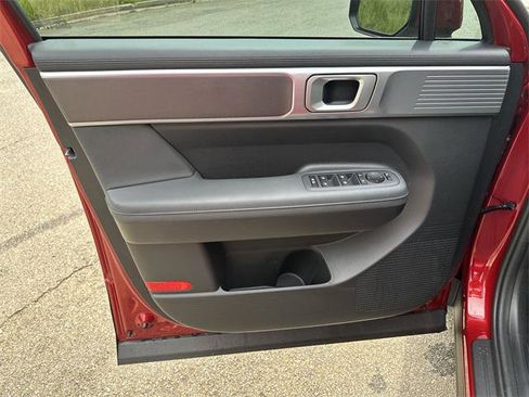 New 2025 Hyundai Santa Fe SEL image 10