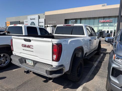 Used 2024 GMC Sierra 3500 Pro AWD/4WD image 3