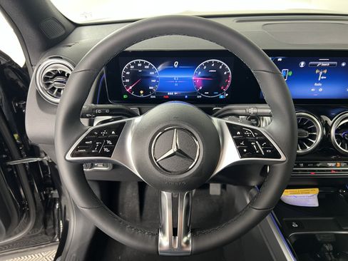 New 2026 Mercedes-Benz GLB 250 4MATIC image 28