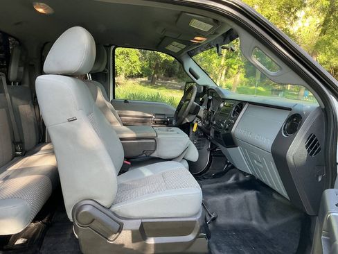 Used 2013 Ford F250 XL w/ PWR Equipment Group AWD/4WD image 24