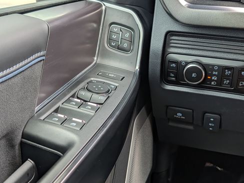 New 2026 Ford F250 Platinum AWD/4WD image 25