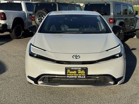 Used 2023 Toyota Prius Limited image 2