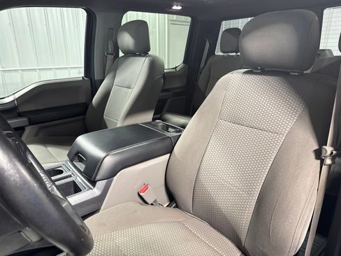 Used 2017 Ford F150 XLT w/ Equipment Group 302A Luxury AWD/4WD image 29