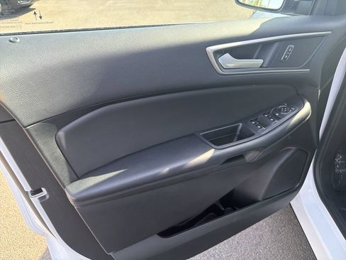 Used 2024 Ford Edge SEL w/ Convenience Package AWD/4WD image 10