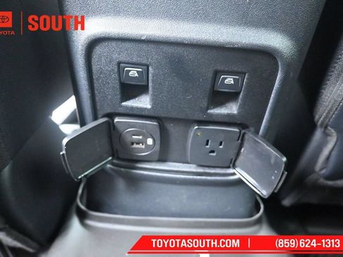 Used 2022 Ford Bronco Wildtrak AWD/4WD image 27