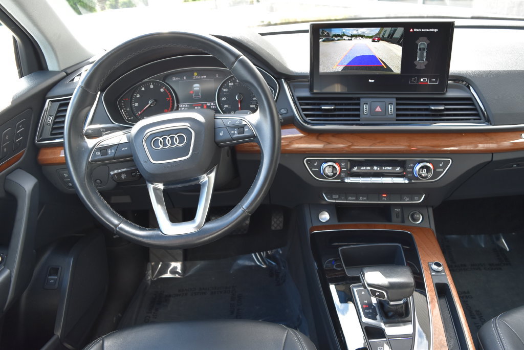 Used 2023 Audi Q5 2.0T Premium AWD/4WD image 11