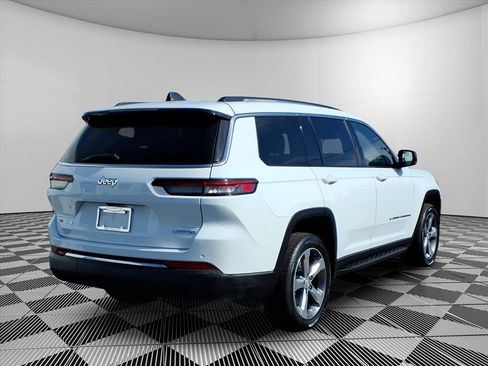 Used 2022 Jeep Grand Cherokee L Limited image 7