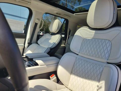 Certified 2022 Lincoln Navigator L Black Label image 24