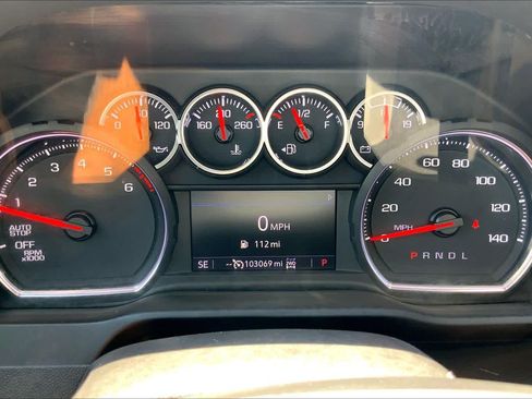 Used 2022 Chevrolet Silverado 1500 LT AWD/4WD image 26