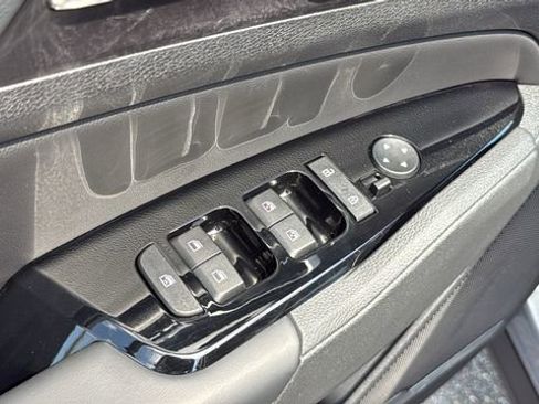 Used 2025 Kia Sportage EX image 18