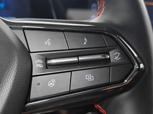 Used 2025 Chevrolet Equinox RS w/ Safety and Technology Package FWD image 26