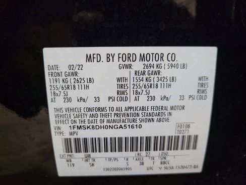 Used 2022 Ford Explorer XLT w/ Equipment Group 202A AWD/4WD image 33