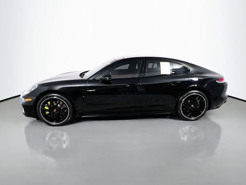 Used 2021 Porsche Panamera 4S image 9