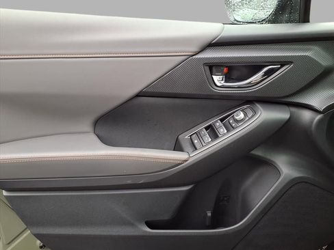 New 2026 Subaru Crosstrek 2.5i Limited image 10