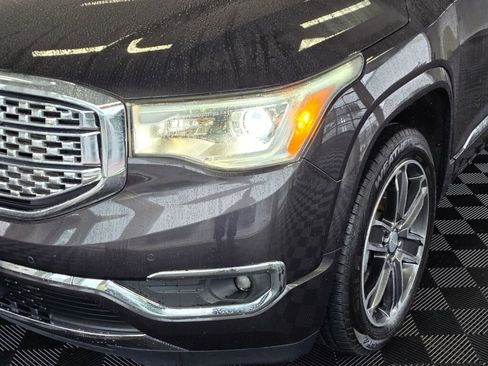 Used 2019 GMC Acadia Denali w/ Technology Package image 10