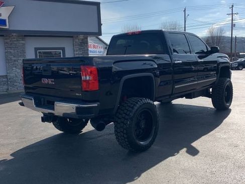 Used 2015 GMC Sierra 2500 SLT w/ Duramax Plus Package image 3