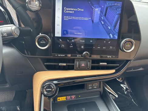 Used 2023 Lexus NX 350 AWD image 34