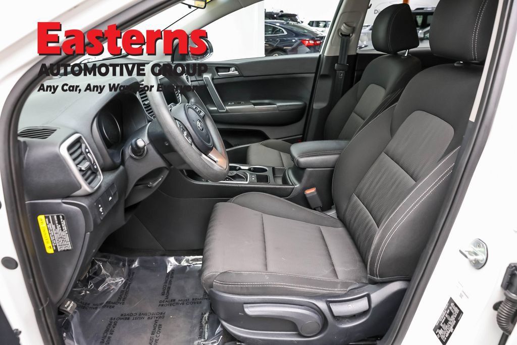 Used 2022 Kia Sportage LX FWD image 15