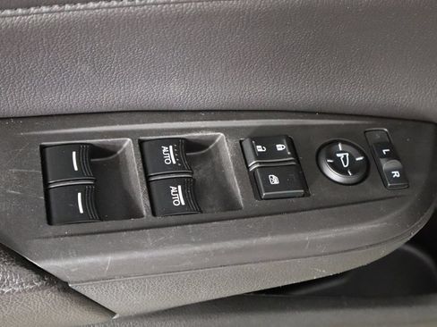 Used 2019 Acura ILX FWD image 19